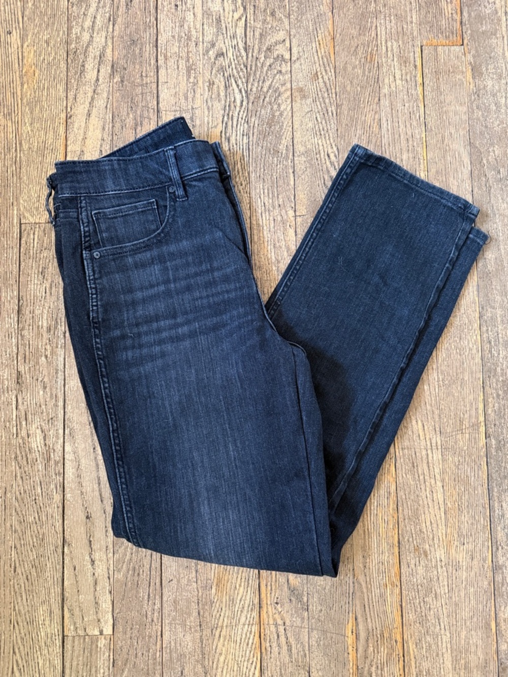 White House Black Size 6 Market Dark Wash High Rise Straight Leg Denim Jeans